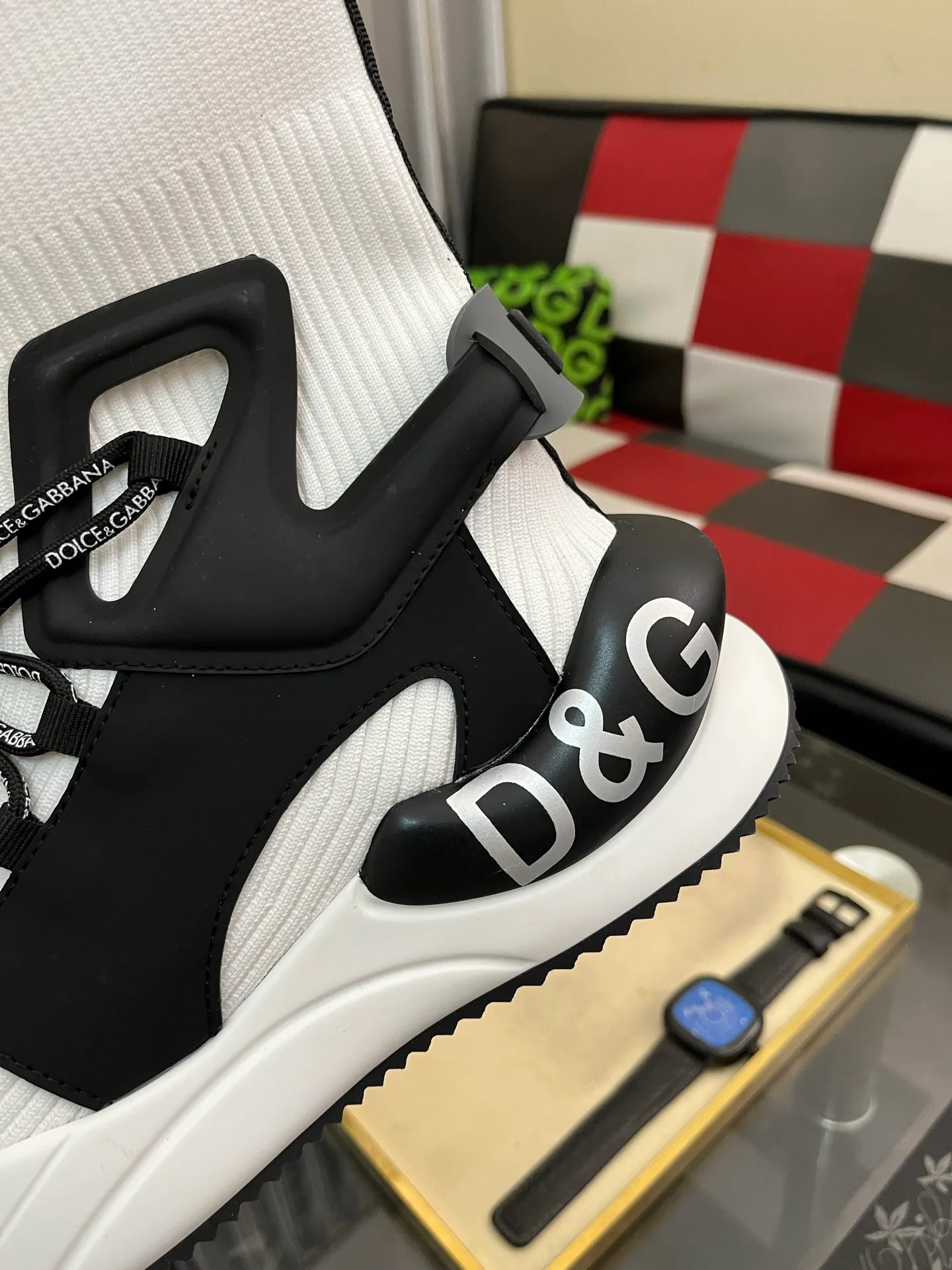 Men's men's shoes💰420⌚️⌚️New DG Dolce & Gabbana high-end couple's sports and casual shoes, imported cowhide, multiple material splicing design➕Imported cowhide lining, cowhide feet➕original TPR elastic outsole. Size: 35-46